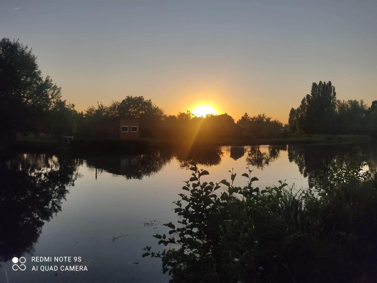 Le Cocon Des Hortillonnages D'Amiens Camon  Exterior foto