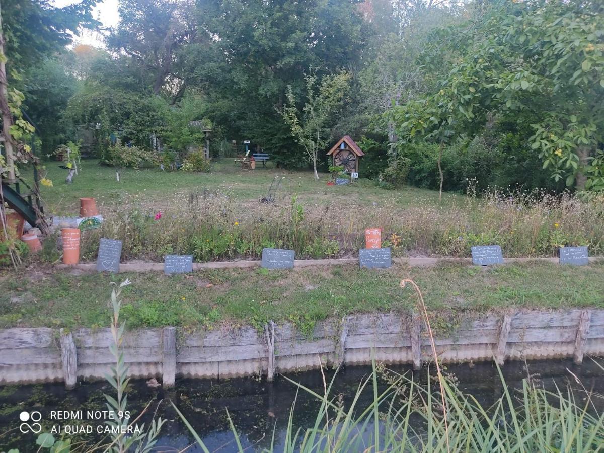 Le Cocon Des Hortillonnages D'Amiens Camon  Exterior foto